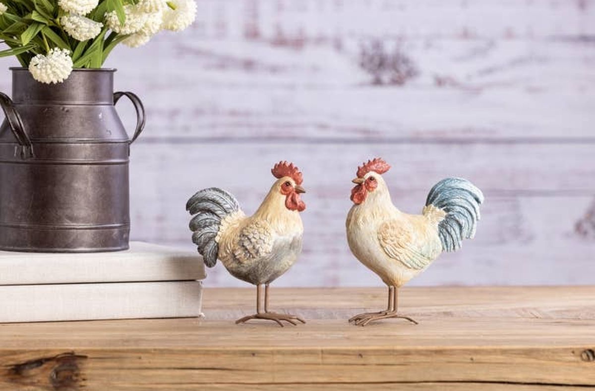 Rustic Farmhouse Rooster Statues Small Resin Chicken Figurine Pair