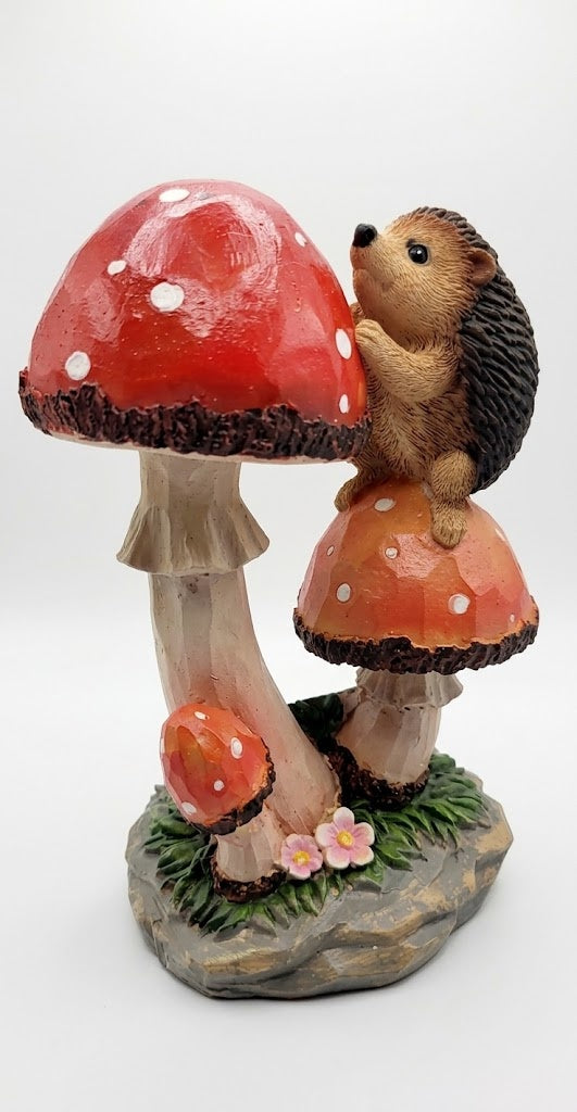Cute Solar LED Hedgehog & Mushrooms Garden Statue, Woodland Animal Yard Decor