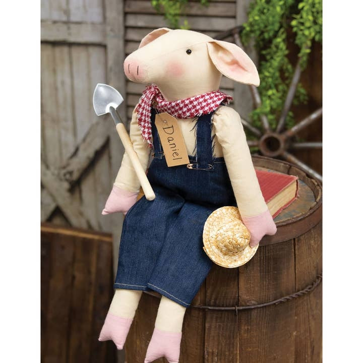 Daniel Pig Gardener with Straw Hat and Shovel, Country Primitive Plush Decor